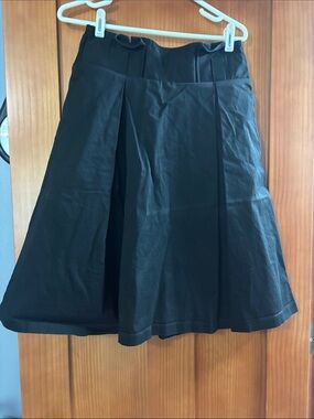New York & Company Black A-Line Skirt with Pleats and Pockets